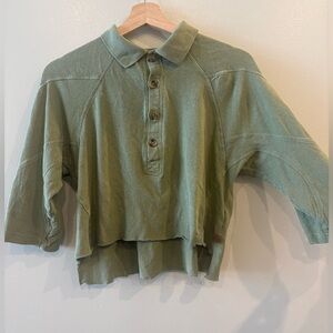 NWOT BDG green cropped collared top